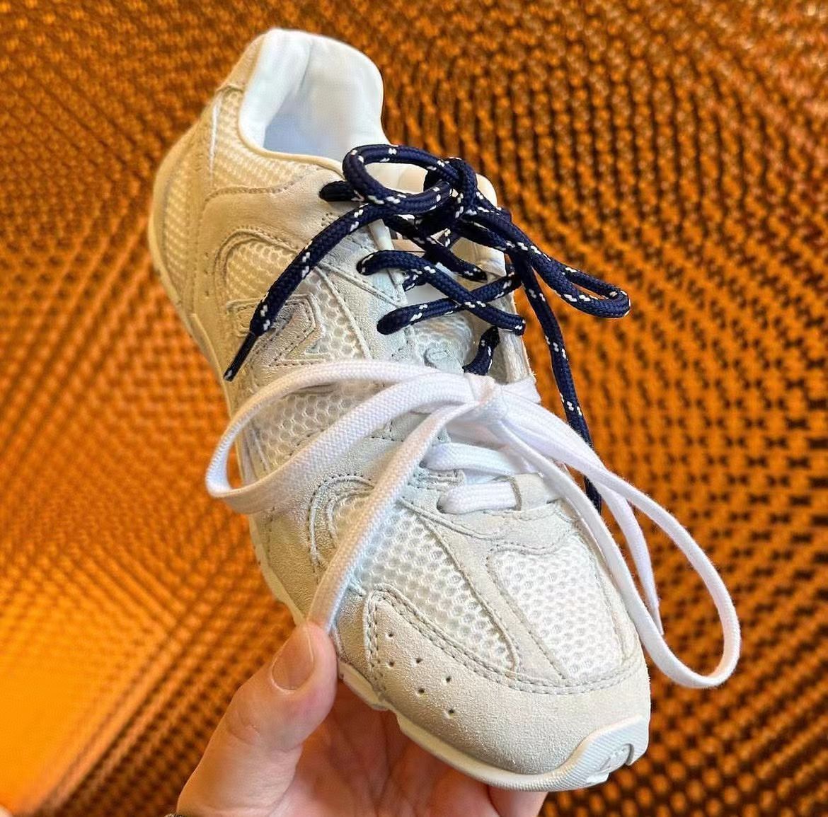New Balance スエードxメッシュ スニーカー MIUMI