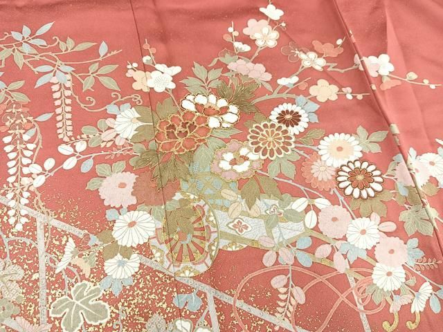 C014☆送料込み❣️仮絵羽 未仕立て 振袖 貝桶に草花模様 刺繍 八掛付き❣️ C014☆送料込み❣️仮絵羽 未仕立て 振袖 貝桶に草花模様 刺繍