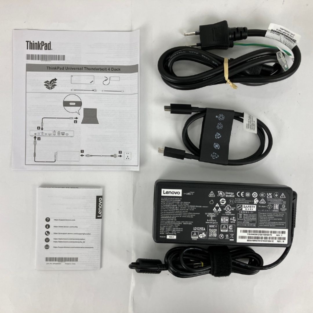 Lenovo Think Pad Universal Thunderbolt 4 Dock レノボ ドッキングステーション 開封 Y10485513