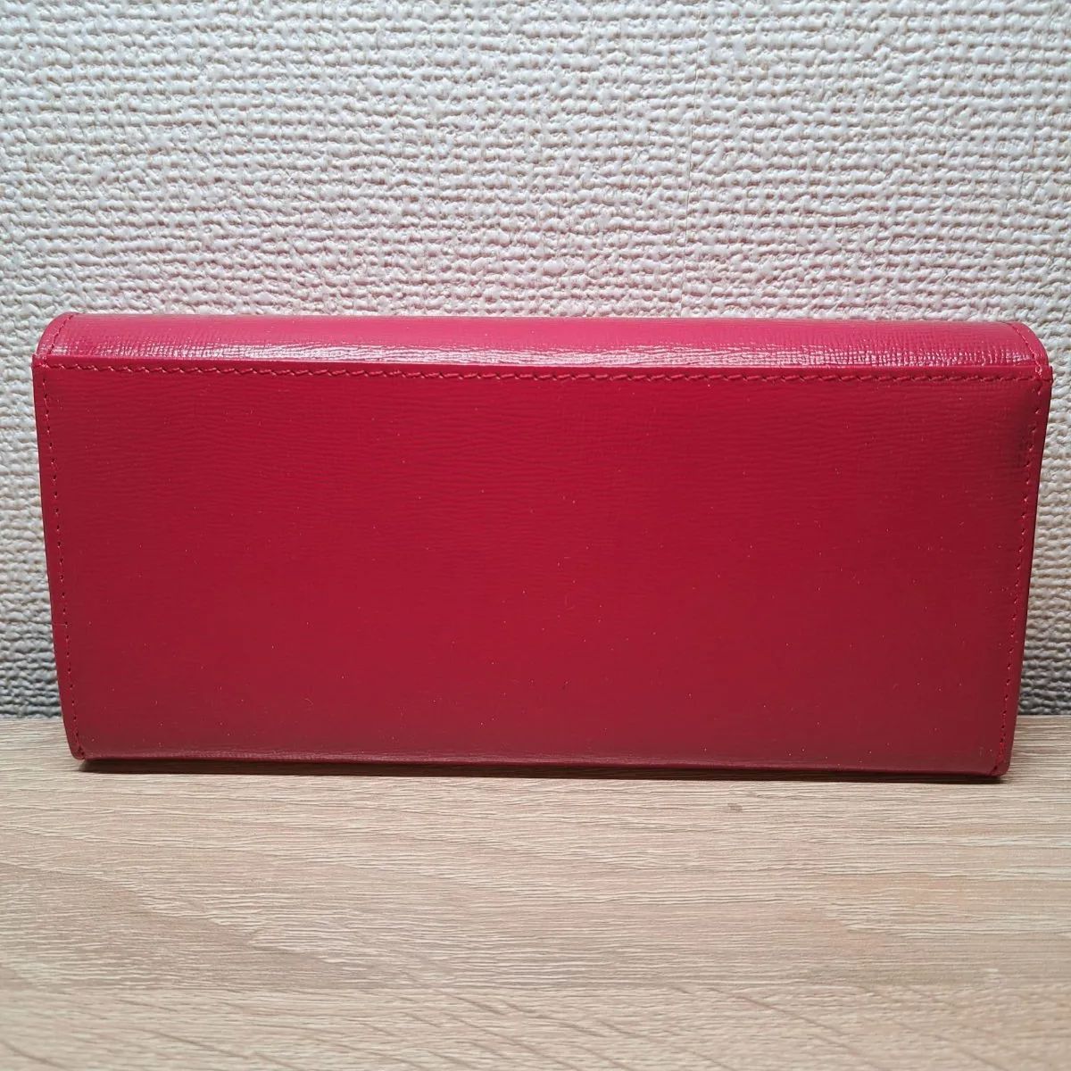 未使用 サマンサタバサプチチョイス かぶせ長財布 リボンビジュー 赤 