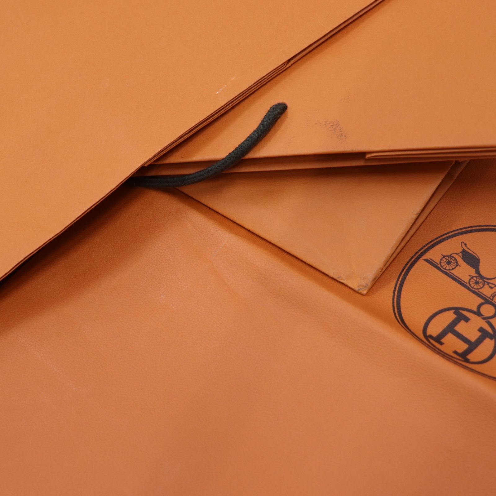 IT9FK22LLEZ2 HERMES エルメス 純正 BOX 箱 44個 紙袋 ショッパー 35枚