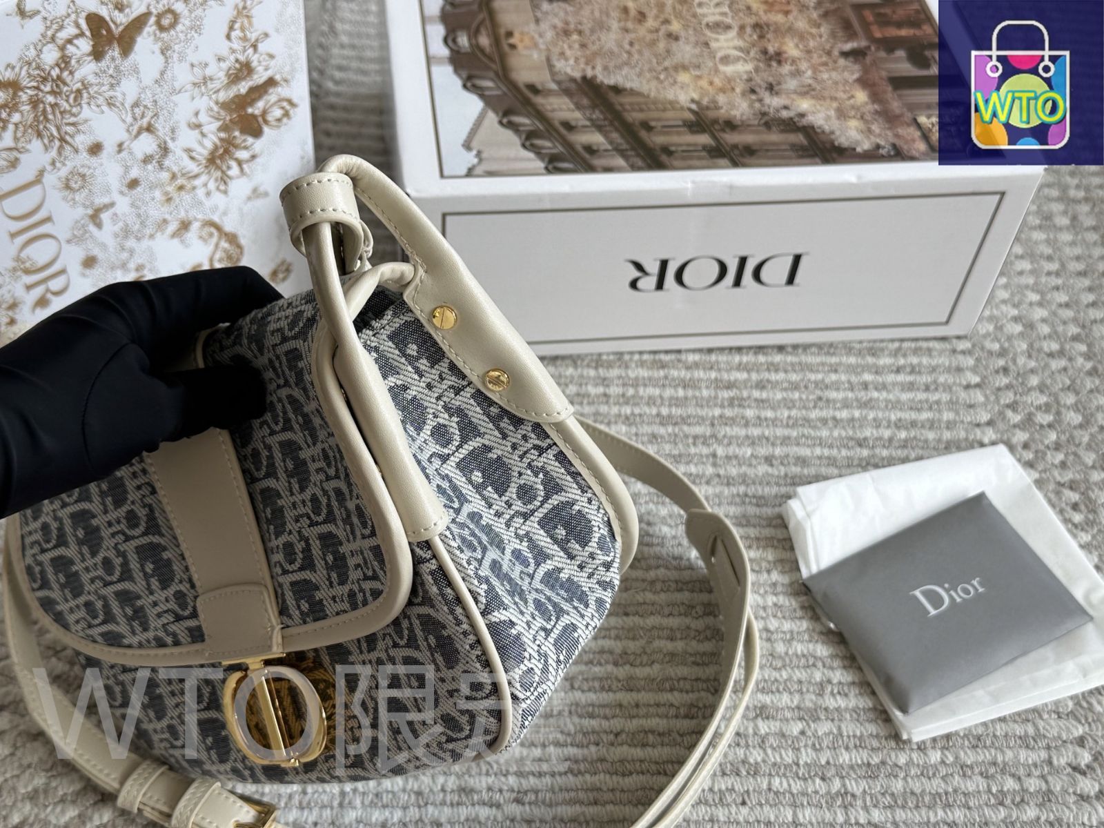 今日特価】Dior ディオール メッセンジャーバッグ シリーズ 軽量