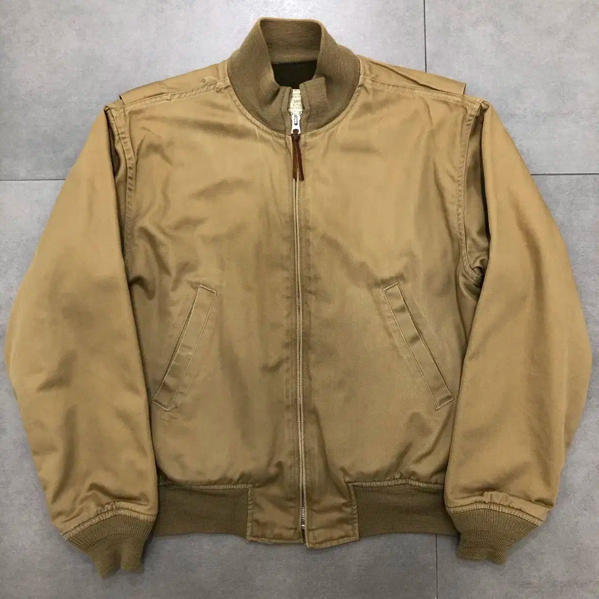 アルファインダストリー ミリタリー USA タンカー ジャケット 38