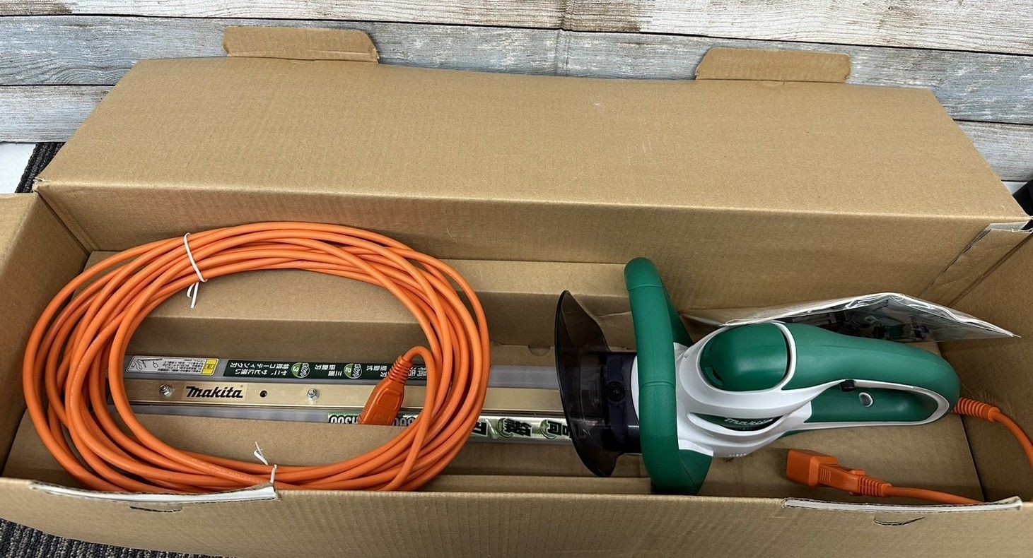 makita 360mm生垣バリカン MUH366G (2403254) - メルカリ