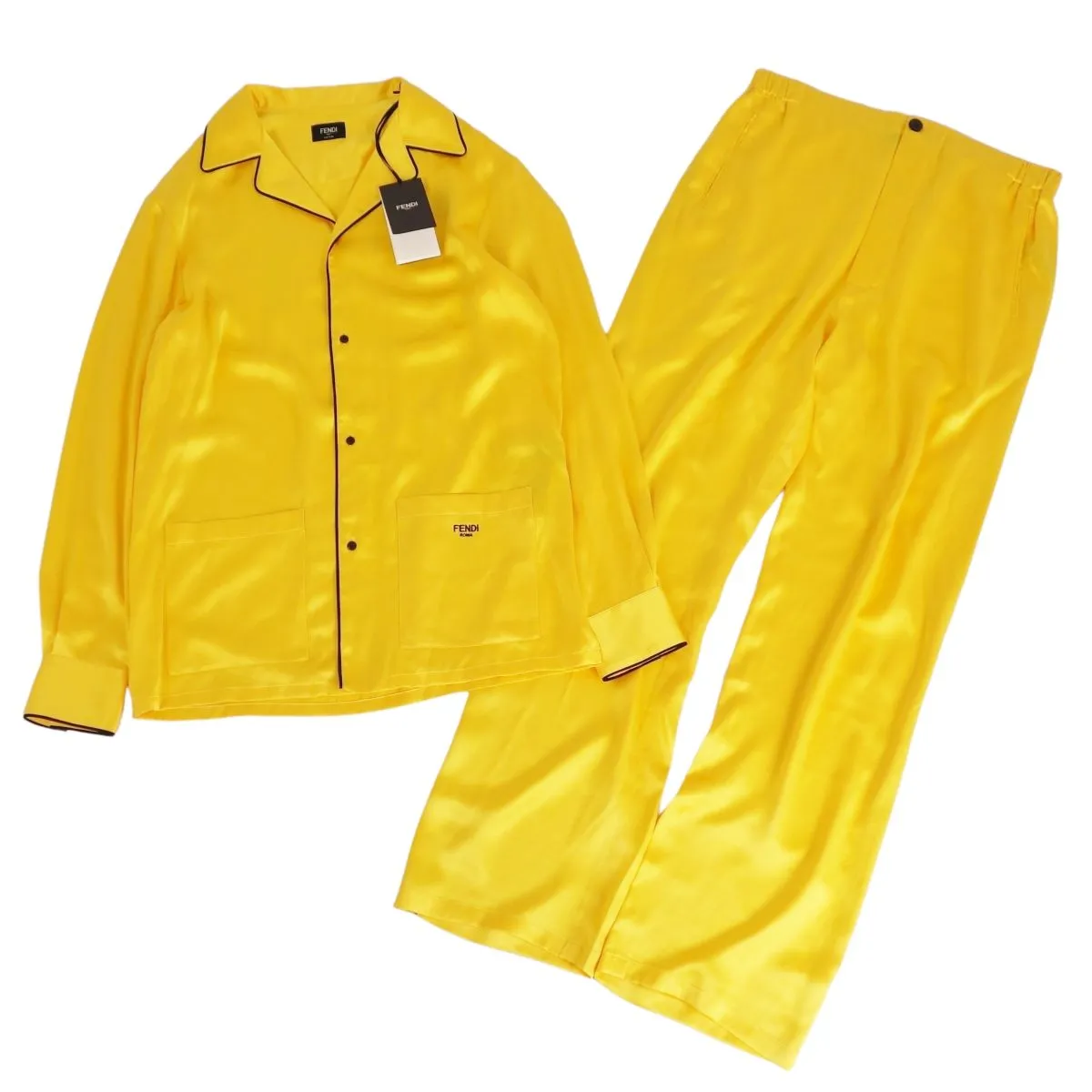 2025年最新】Fendi メンズ ビジネススーツの人気アイテム - メルカリ