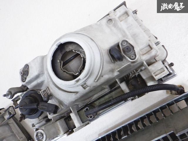 新品未使用　Y30後期 セドリック、グロリアワゴン 左 ヘッドライト Y30グロリアワゴン 角目4灯HID化～明るいY30生活の巻？？ : Y30