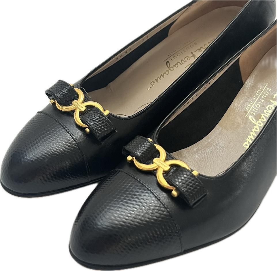 極美品　サルヴァトーレフェラガモ　パンプス　ハイヒール　ガンチーニ金具　レザー Salvatore Ferragamo - サルヴァトーレフェラガモ パンプス