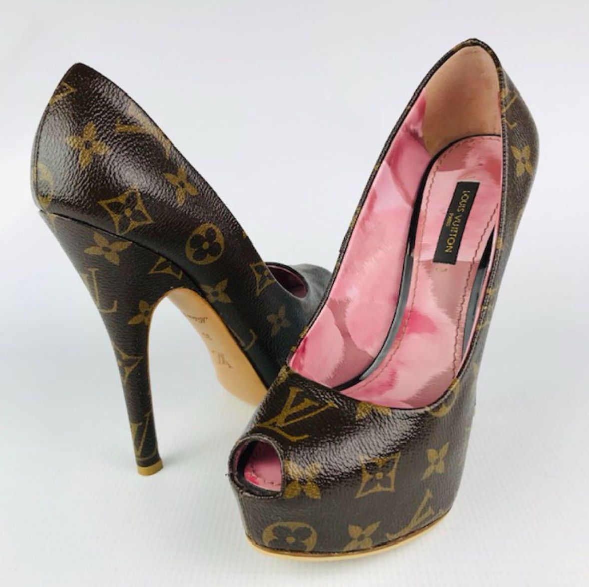 美品☆LOUIS VUITTON・ルイヴィトン レディース レザー モノグラム総柄