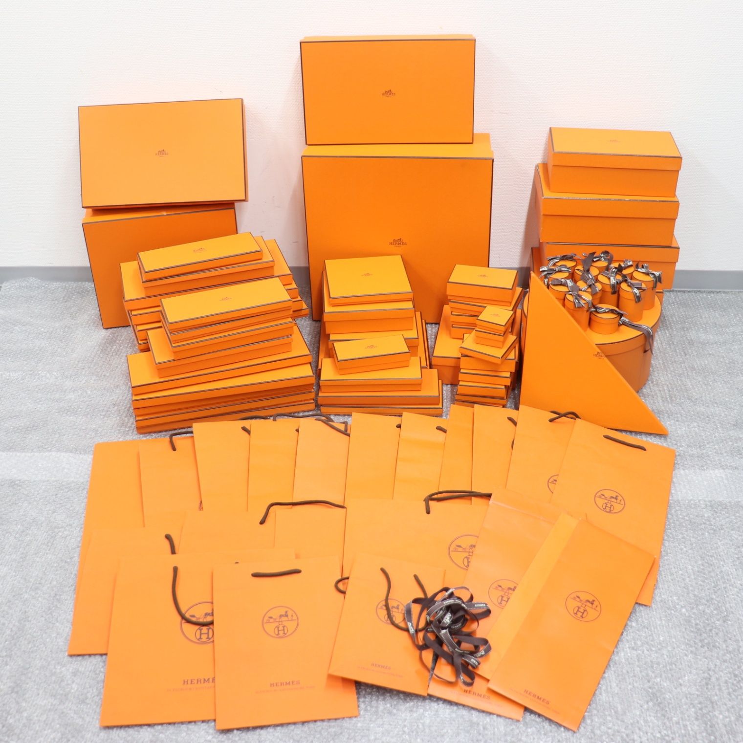 ITPZ199PV638 HERMES エルメス BOX ショッパー 純正 紙袋 オレンジ 空き箱 ブランド箱 ショッパー21枚 箱49個