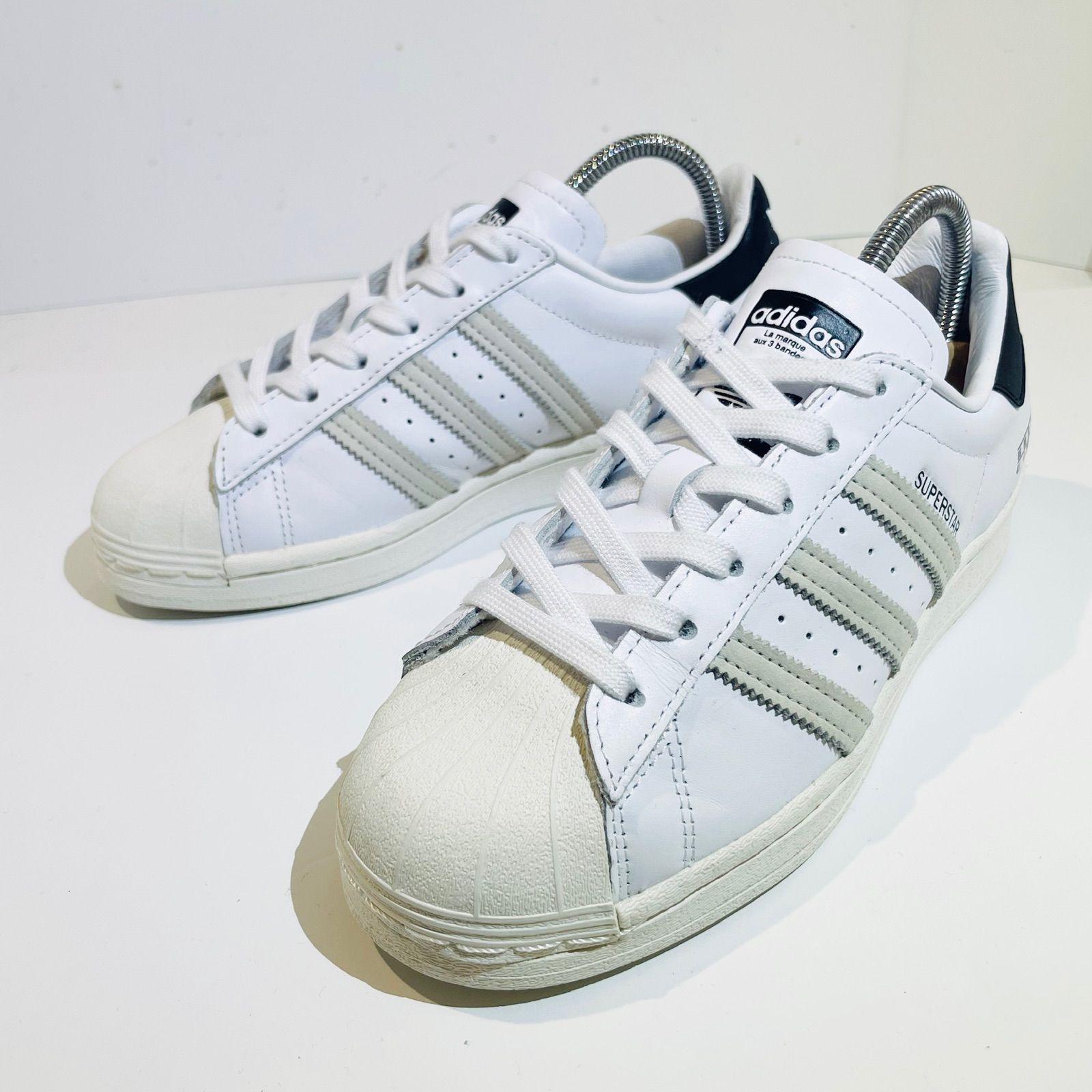 数々のアワードを受賞】 新品、未使用 adidas☆SUPERSTAR/スーパースター☆FV2808☆白黒☆22.5 スニーカー -  www.setopen.com www.setopen.com