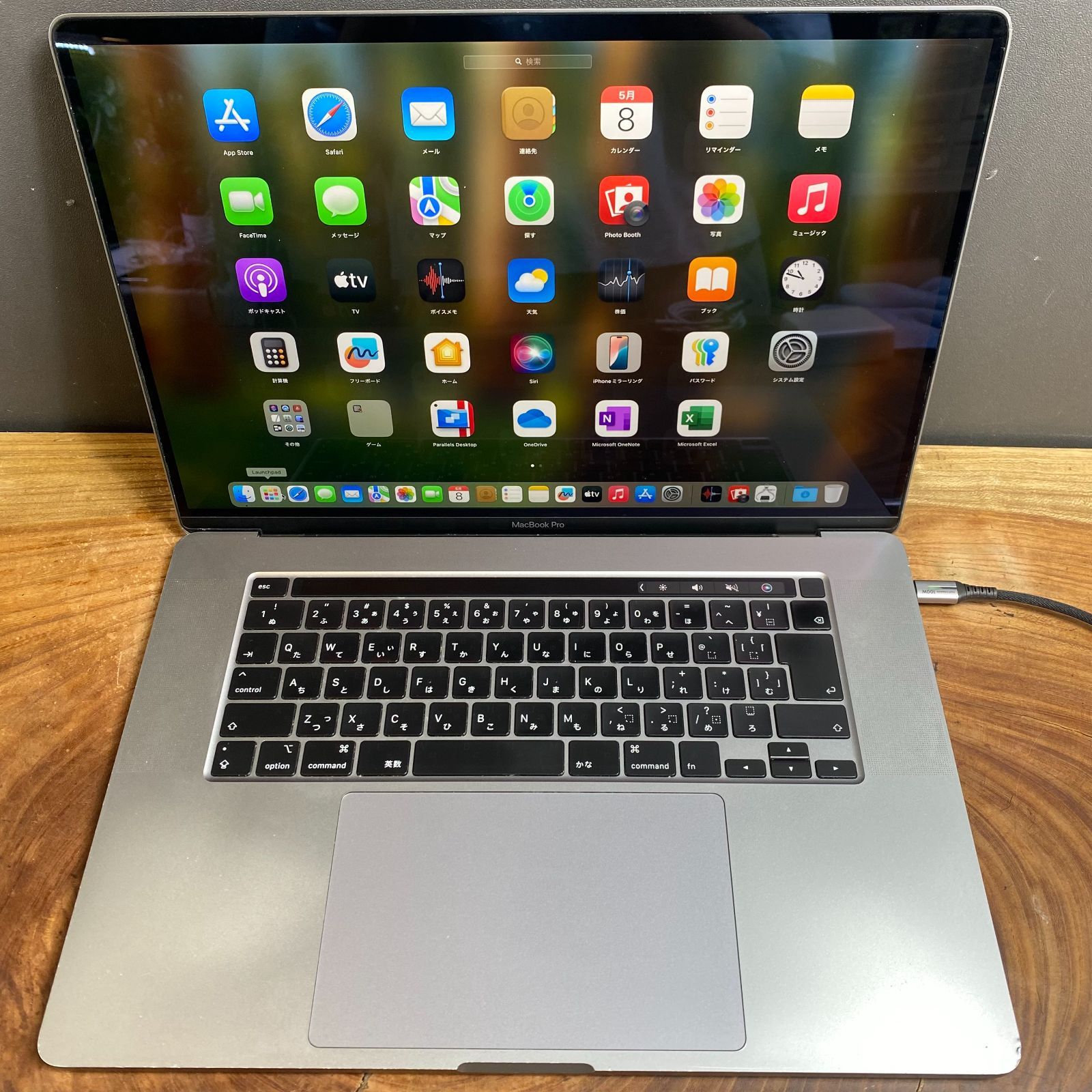 MacBook