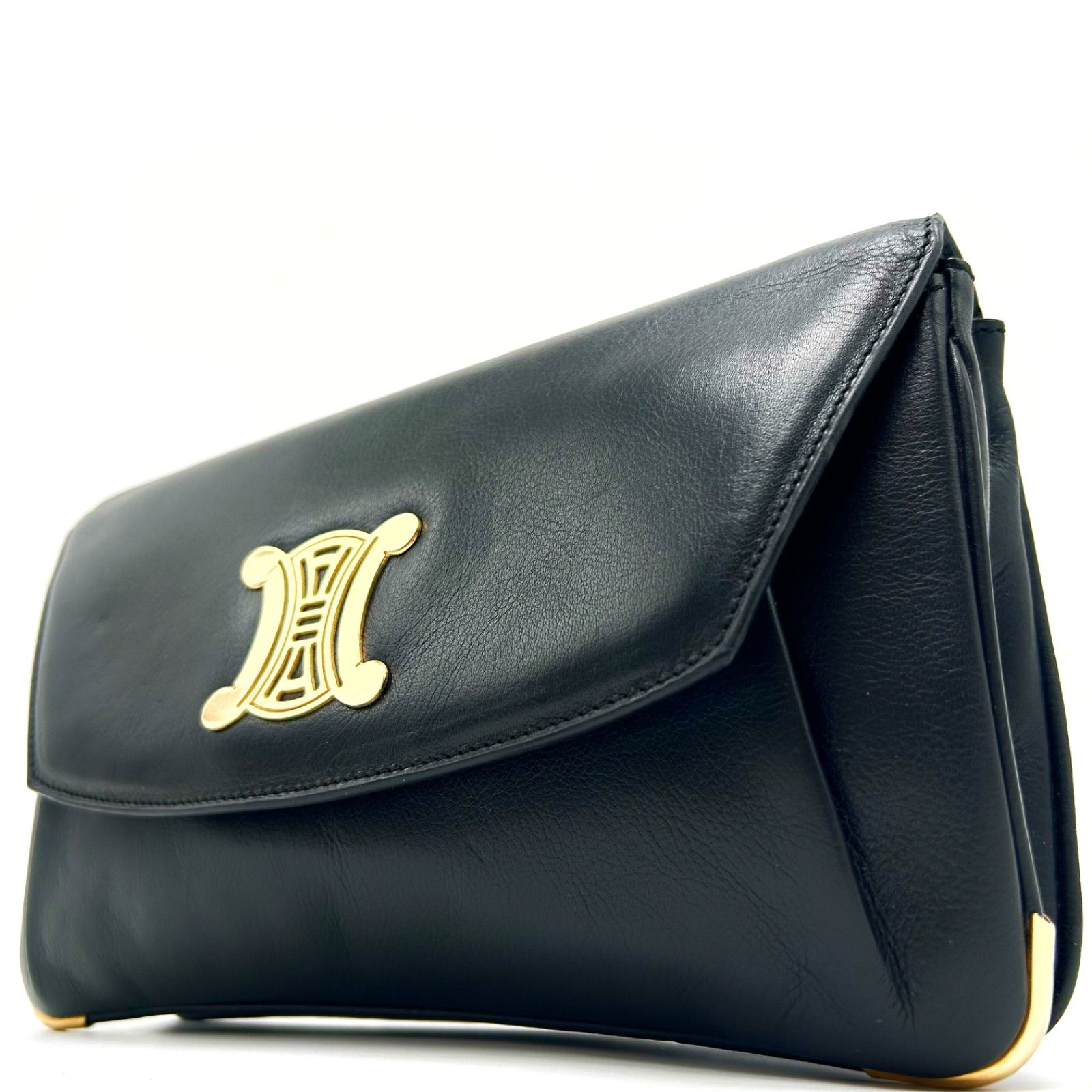 【希少】CELINE　 クラッチバッグ　トリオンフ　ブラック　革　ゴールド金具 美品 CELINE セリーヌ クラッチ バッグ トリオンフ ゴールド金具