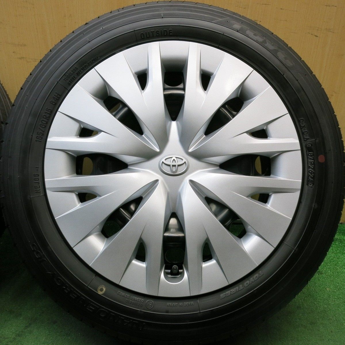トヨタ ヤリス 新車外し スチールホイール×4 185/60/15 【公式通販】