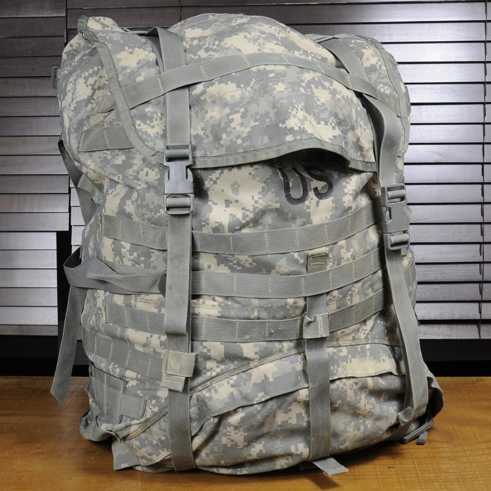 米軍放出品 フィールドパック MOLLE II Rucksack ラージ ACUデジタルカモ - メルカリ