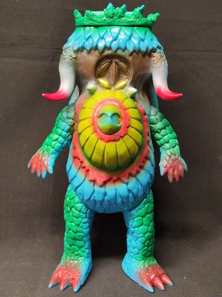 未開封】2004 トイフェス 繭菓スペシャル レッドキング ピグモン付