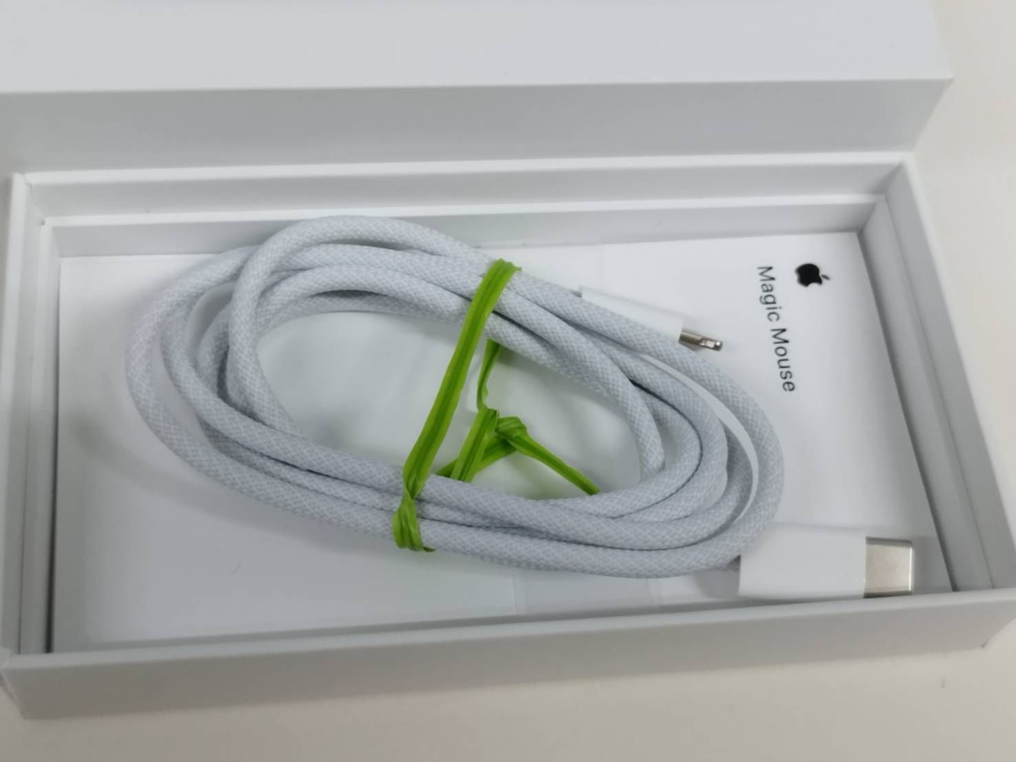 bigapple - Apple　Magic Mouse 3　MK2E3J/A(A1657)　ホワイト 元箱あり Apple Magic Mouse3 MK2E3J/A ホワイト Apple Magic Mouse