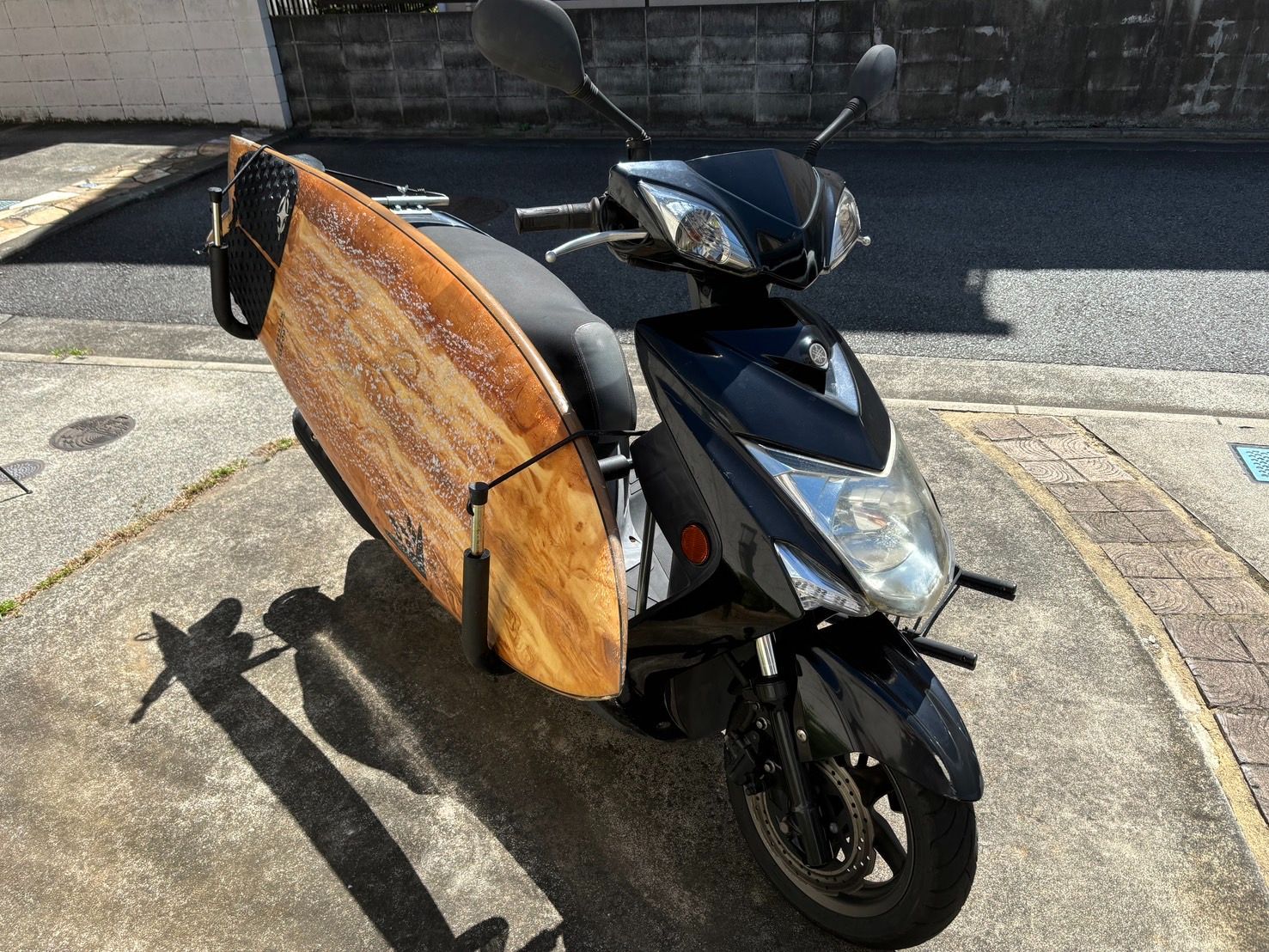 レッツアドレスシグナスFRセット原付二種原付スクーター用サーフボードキャリア シグナス、N-MAX、リード、アドレス、レッツ、FRセット販売原付