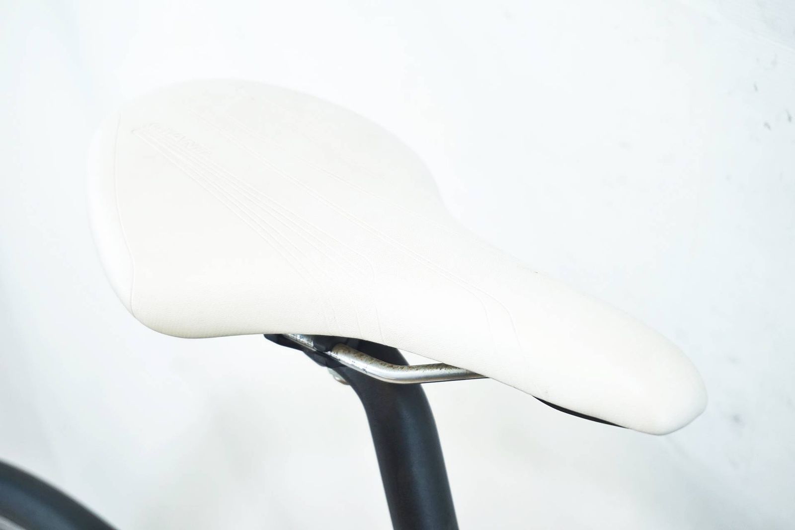 クロスバイク バイチャリ中目黒店