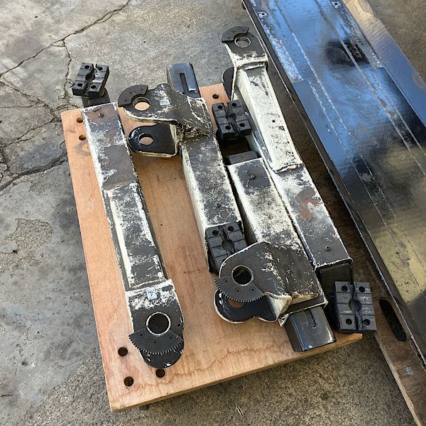 自動車用リフト 床上式