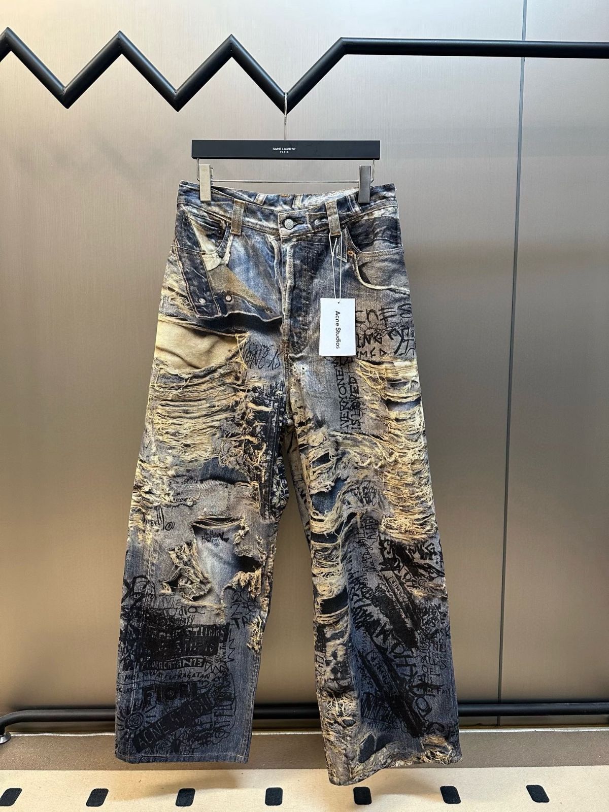 美品| ACNE STUDIO 2023M型ワイドレッグパンツ 美品| ACNE STUDIO 2023M型ワイドレッグパンツ - メルカリ