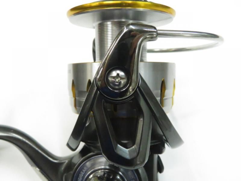 ダイワ 18ブラスト LT6000D (01-8105130005) LT6000ダイワ リール