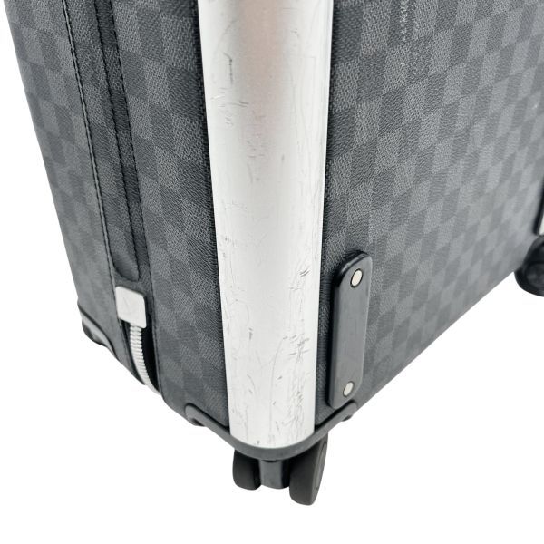 グレー ダミエグラフィットキャンバス