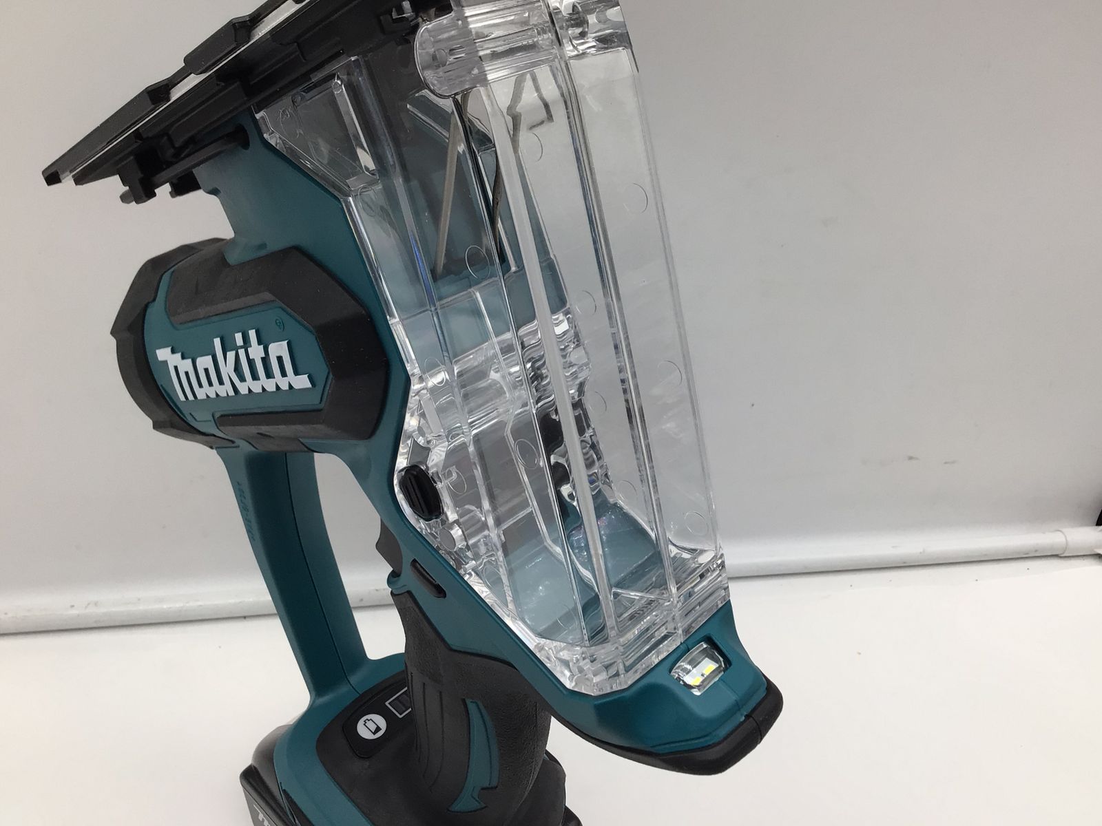 Makita マキタ 18v充電式ボードカッタ SD180DRGX ITSL5YV5ROQ2 エコツール小牧ｲﾝﾀｰ店 M02 HRDEVELOPMENT_JP