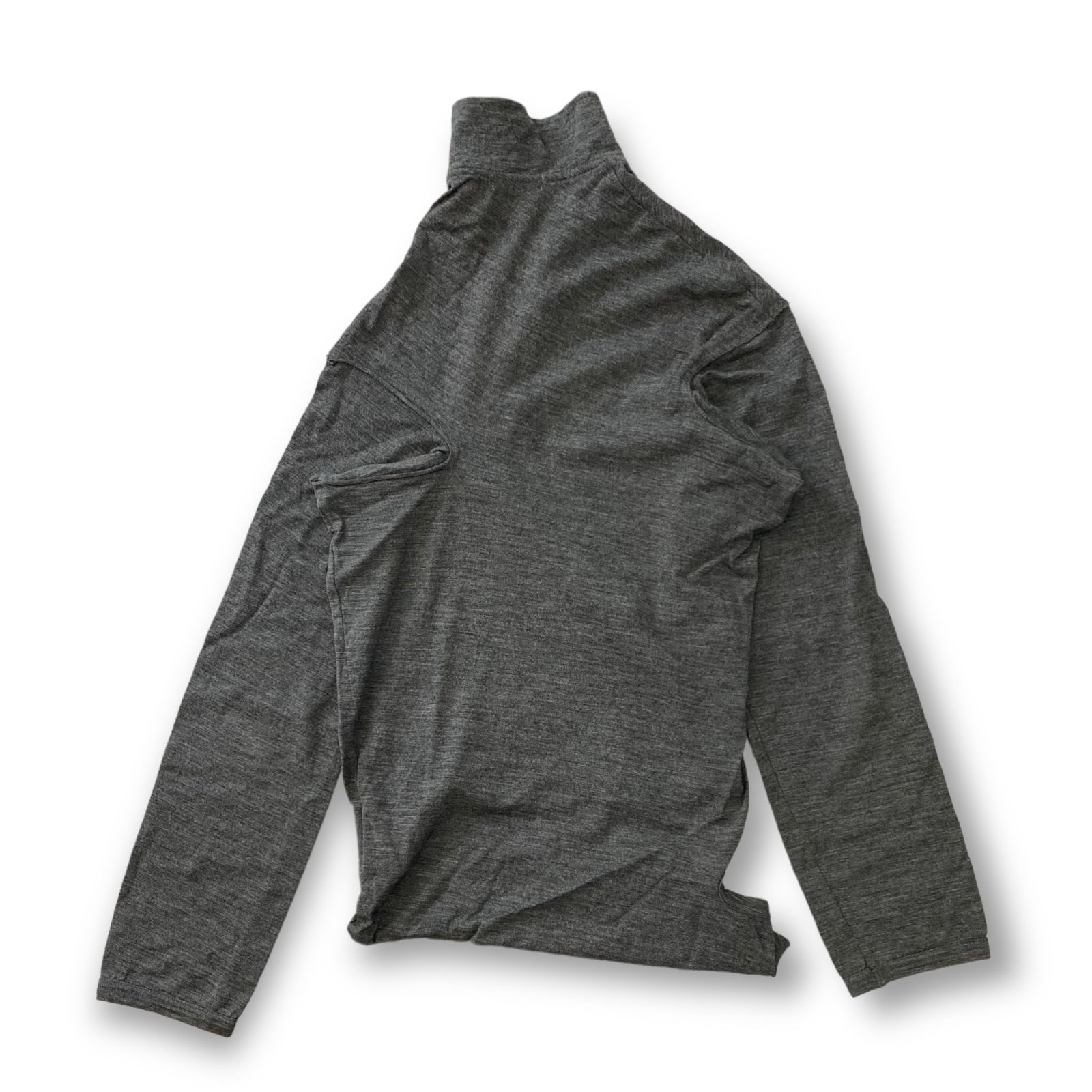 COMME des GARCONS 変形ニットカットソー COMME des GARCONS カットアウト 変形 ニットトップス - メルカリ