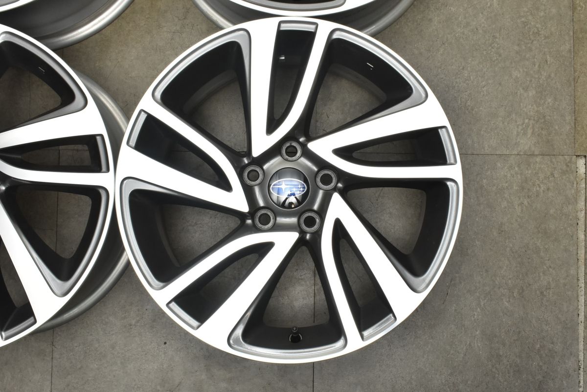 レヴォーグ 純正