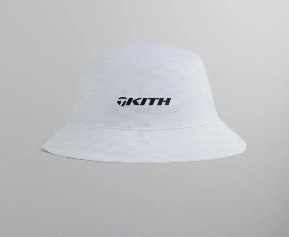 2025年最新】kith taylormadeの人気アイテム - メルカリ