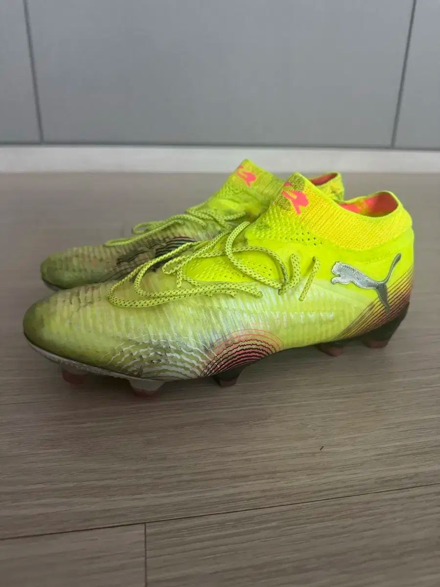 PUMA(プーマ) ウルトラ サッカーシューズ FG エリート 265 サイズ PUMA