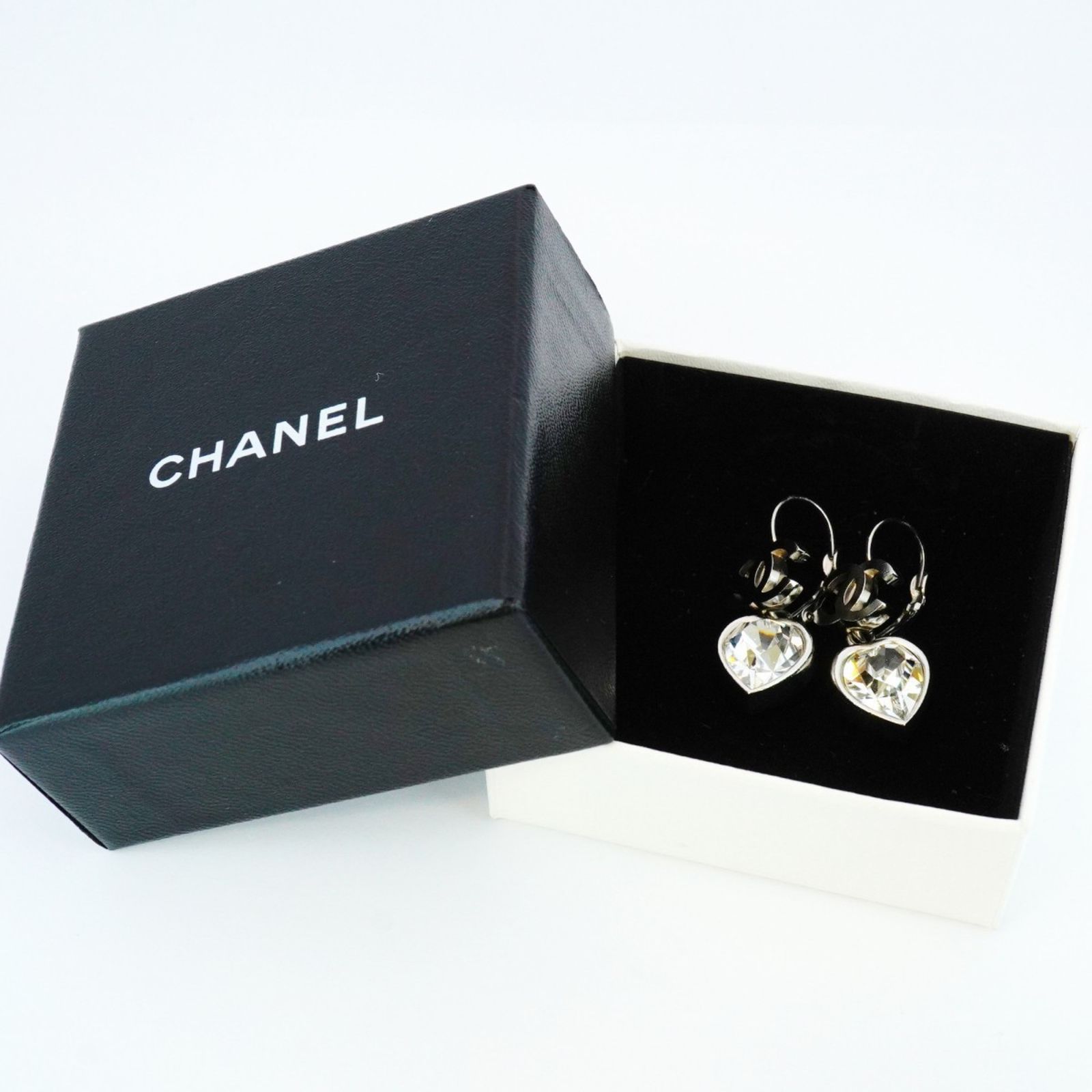 シャネル Chanel シャネル ピアス ココマーク ハートモチーフ メタル ラインストーン シルバーレディース FORTGASGNV_COM_BR