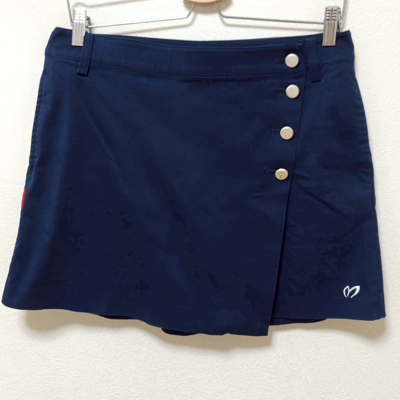 おしゃれゴルファー必見◎ 勝って 魅せる 勝負服◎ MASTER BUNNY EDITION マスターバニーエディション スカート ミニ丈 ストレッチ ゴルフ スポーツ プロ愛用モデル ショートパンツ オールシーズン ネイビー サイズ2 |M36427ji