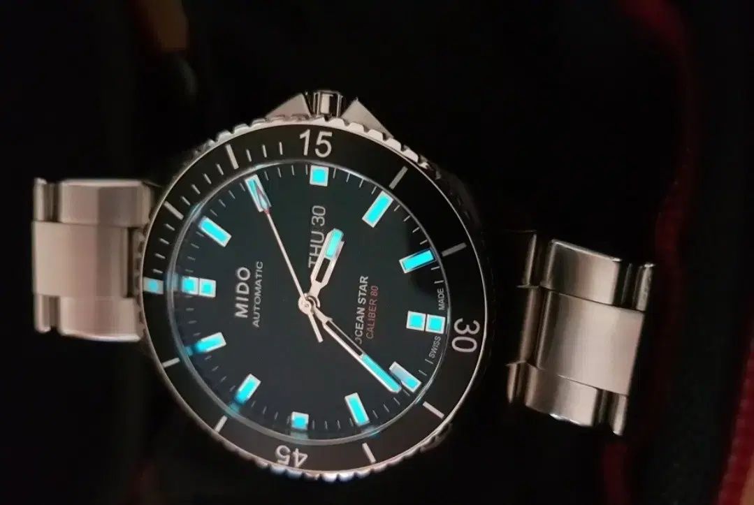 MIDO オーシャンスター デイデイト First Look: Mido Ocean Star Decompression Timer 1961 All Black