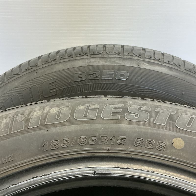 ノーマルタイヤ