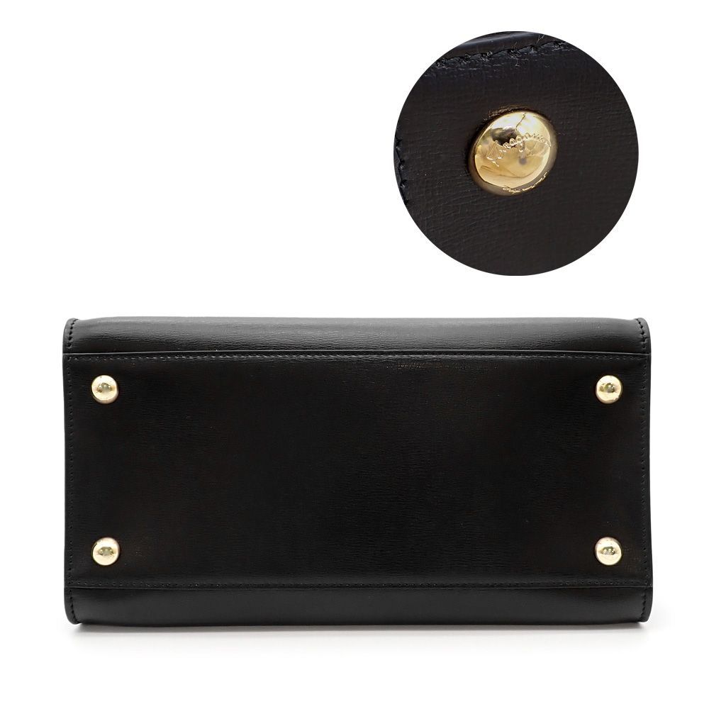 サルヴァトーレフェラガモ ヴァラ ハンドバッグ ショルダーバッグ  