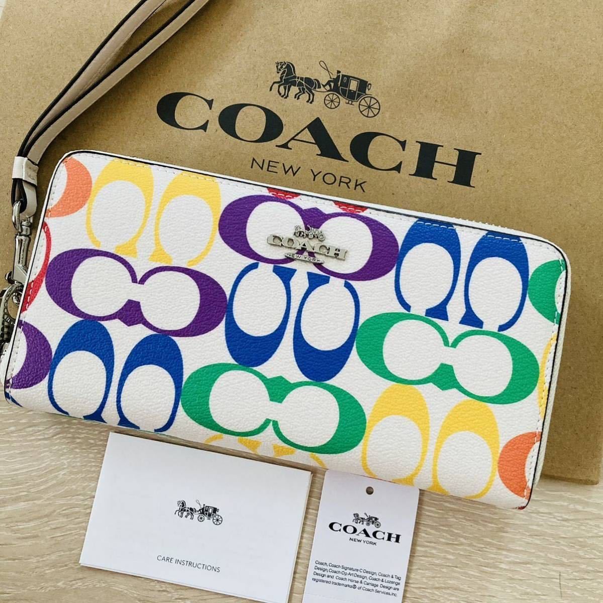 ★ COACH コーチ 長財布 4537 レインボーシグネチャー　アコーディオン　ラウンドジップウォレット　リストレット　白　ホワイト ★D