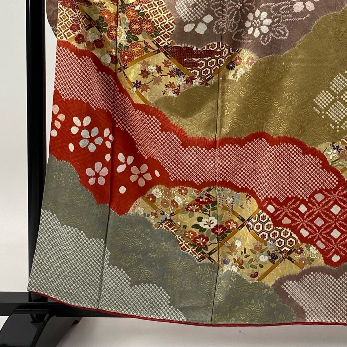 振袖 身丈160cm 裄丈65cm M 袷 菊 七宝 絞り 金糸 朱色 正絹 秀品