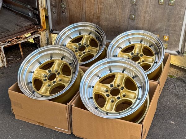 期間限定出品 在庫限り 15×8J ±0 PCD 100 114.3 4穴 15インチホイール4本セット 深リム ゴールド 4本スポーク 旧車 スポーツカー ドリ車 ローダウン など