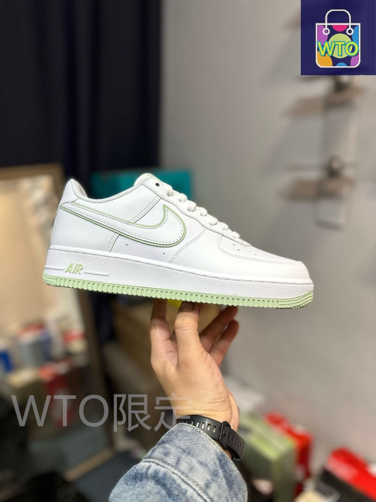 お値下げしました??即購入箱付新品?? Nike Air Force 1 Low 男女