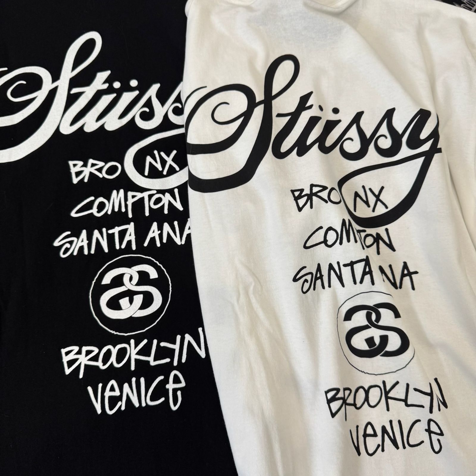 新品・未使用】STUSSY（ステューシー）World Tour Tee Tシャツ