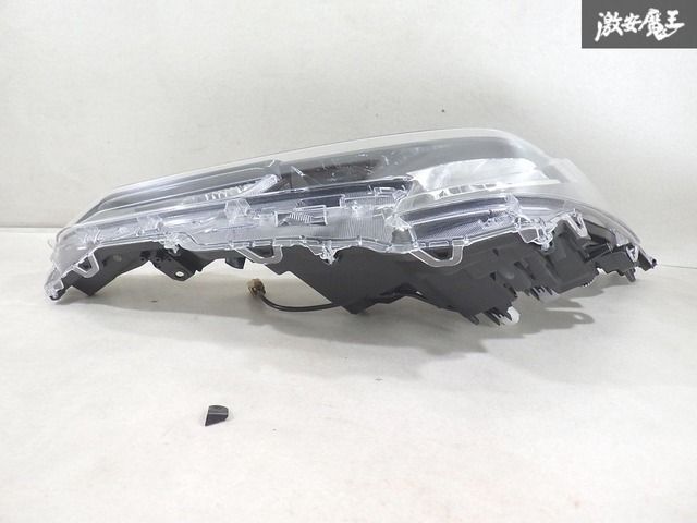 カローラ ツーリング ZWE211 ZWE210 純正 右 ヘッドライト カローラツーリング(NRE210 ZRE212 ZWE211)用 純正LEDヘッド