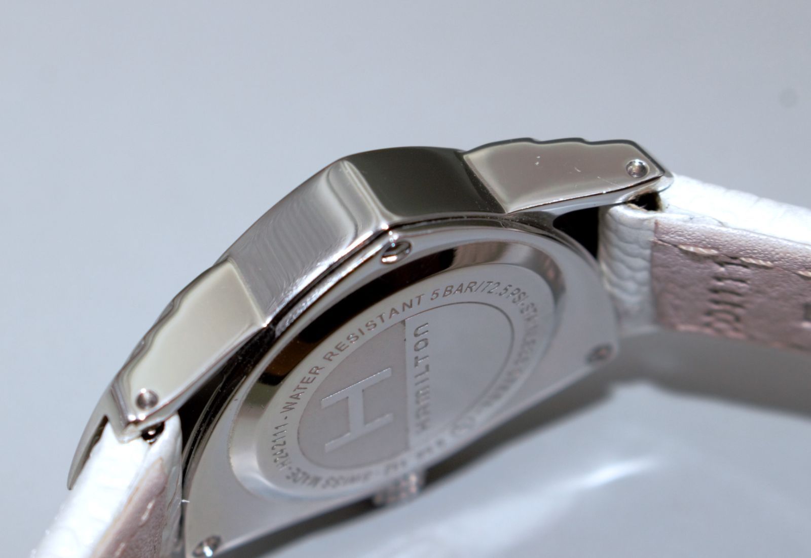 クォーツ 腕時計