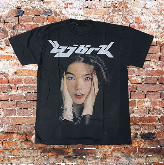 Björk / ビョーク Tシャツ XL 黒 両面プリント - メルカリ