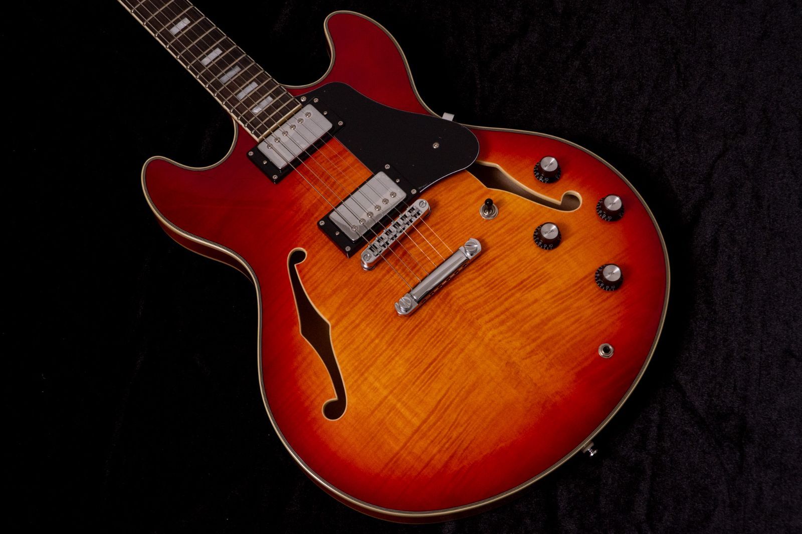 FERNANDES FGZ-420 ギター キルトメイプルトップ 赤 エレキ FERNANDES FGZ-420 ギター キルトメイプルトップ 赤 エレキ FGZ