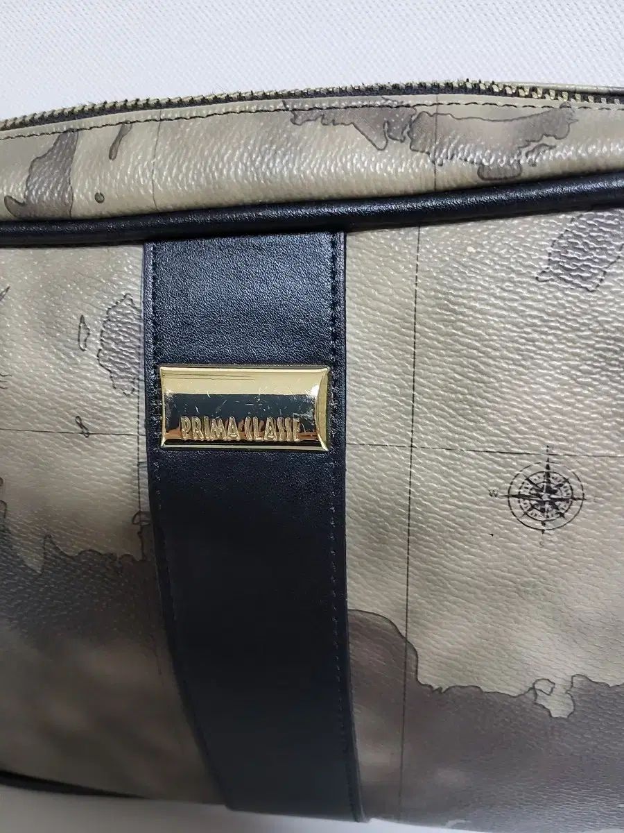 PRIMA CLASSE プリマクラッセ クロスバッグ 30 22 公開