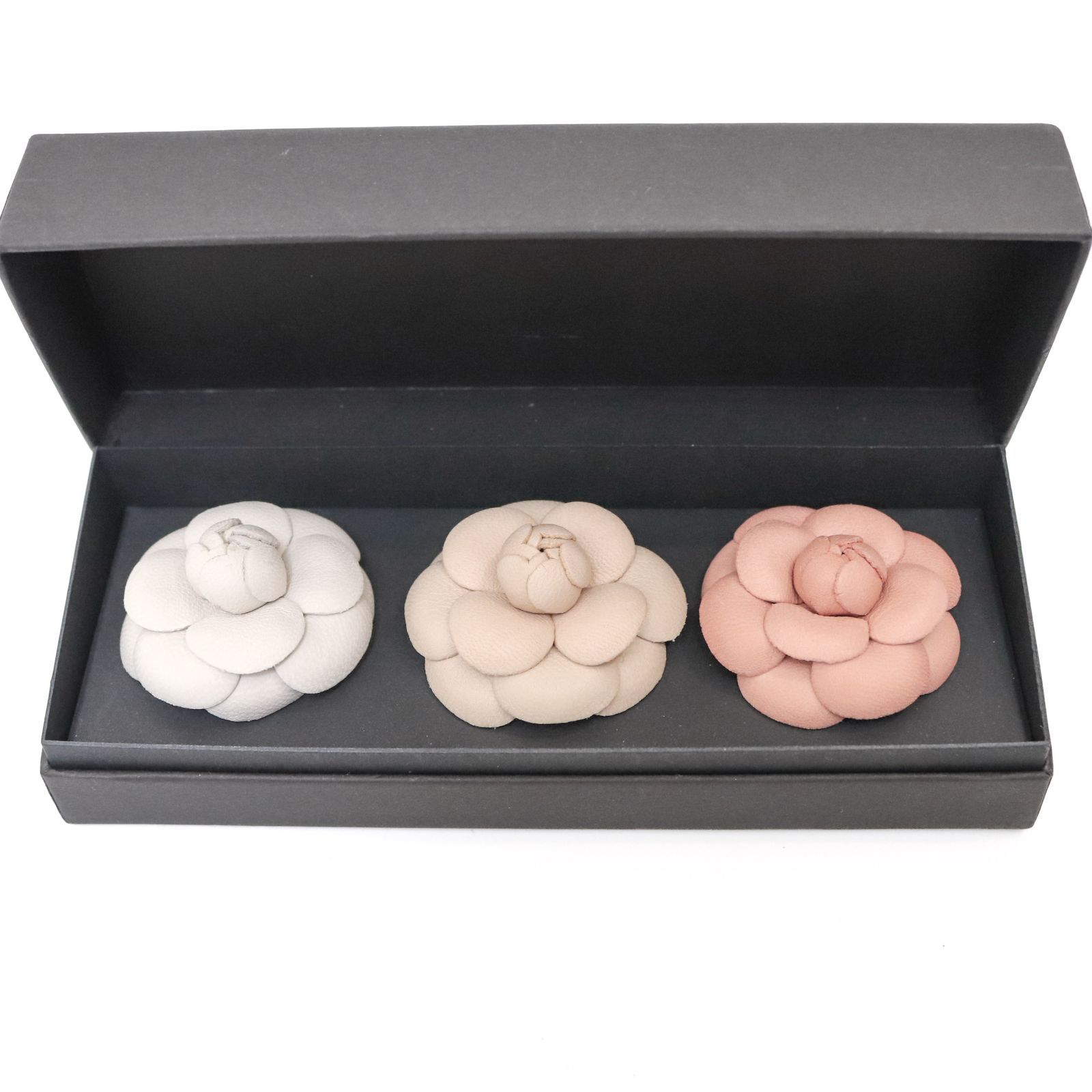 美品・非売品✨】CHANEL シャネル カメリアブローチ 3個セット