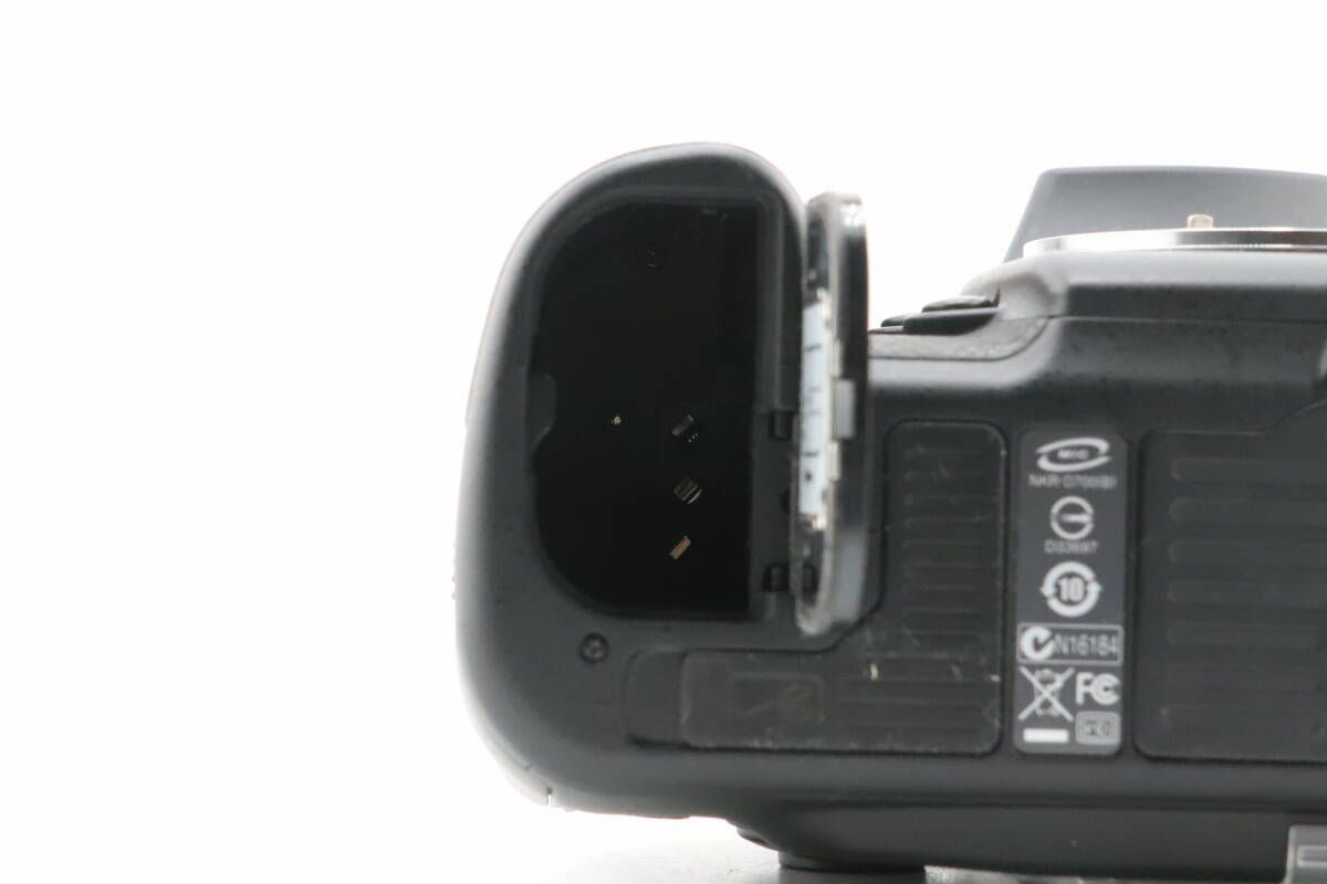 Nikon D700 美品 ショット数298枚 ニコン(NIKON)|フルサイズCMOSセンサー搭載|HARDOFFオフモール