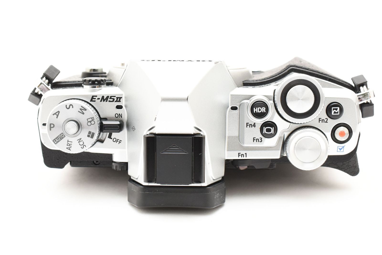 ★美品★15827回★ オリンパス OLYMPUSOM-D E-M5 Mark II ボディ シルバー★ LL3190#3434