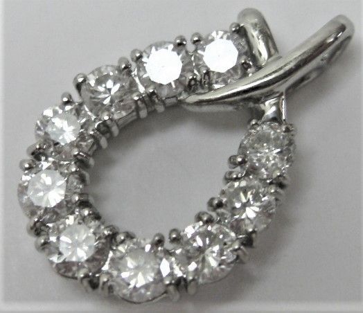 Pt900 プラチナ ペンダント 非常に綺麗なダイヤ 10ヶ入 1.00ct - メルカリ